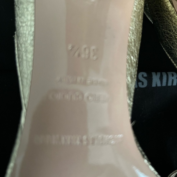 Nicholas Kirkwood gold sandals with pearl - Picture 4 of 10